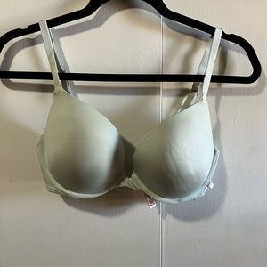 Victoria’s Secret push-up bra